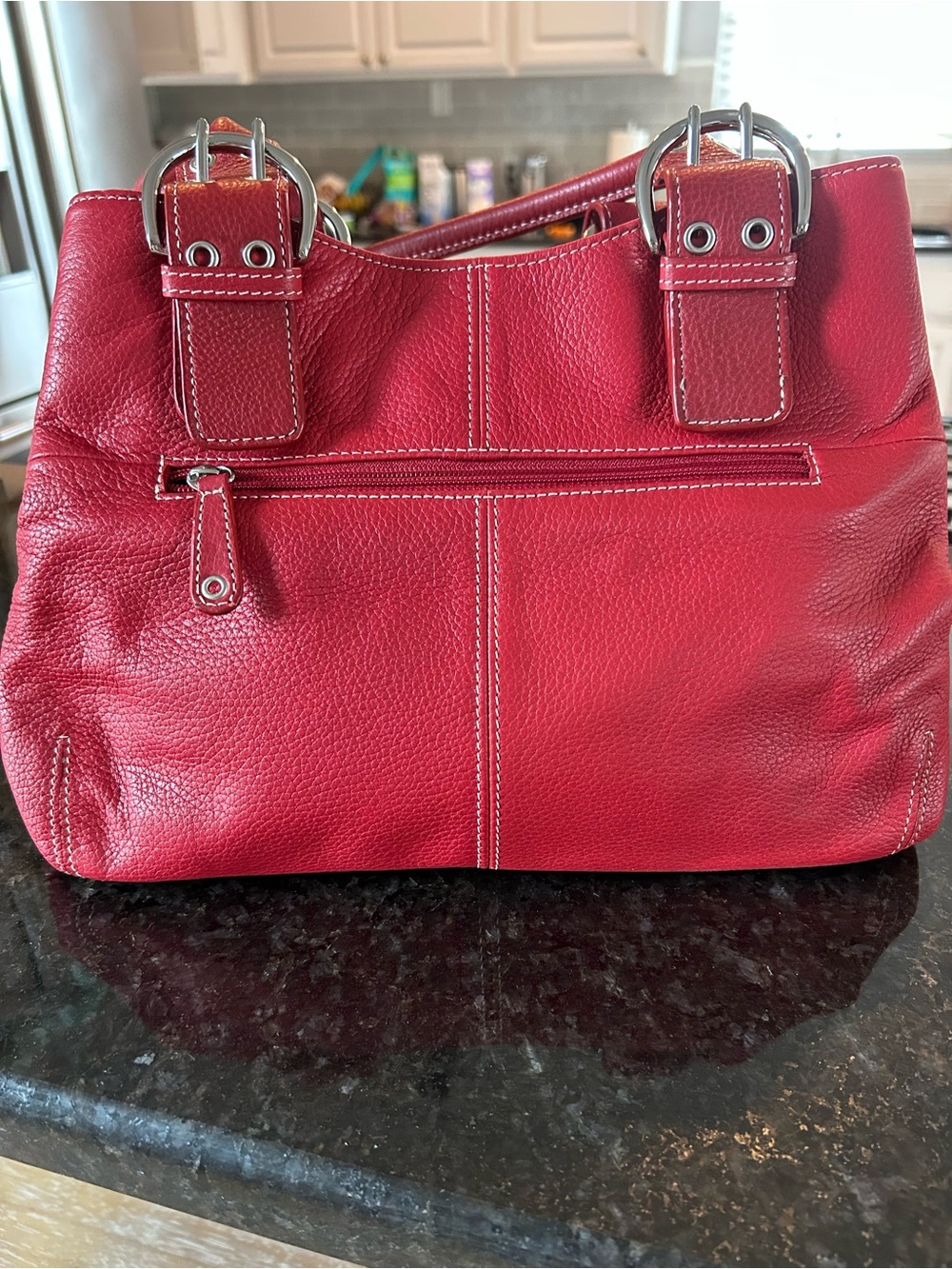 Title:
Tignanello Red Pebbled Leather Satchel Shoulder Bag Silver Hardware